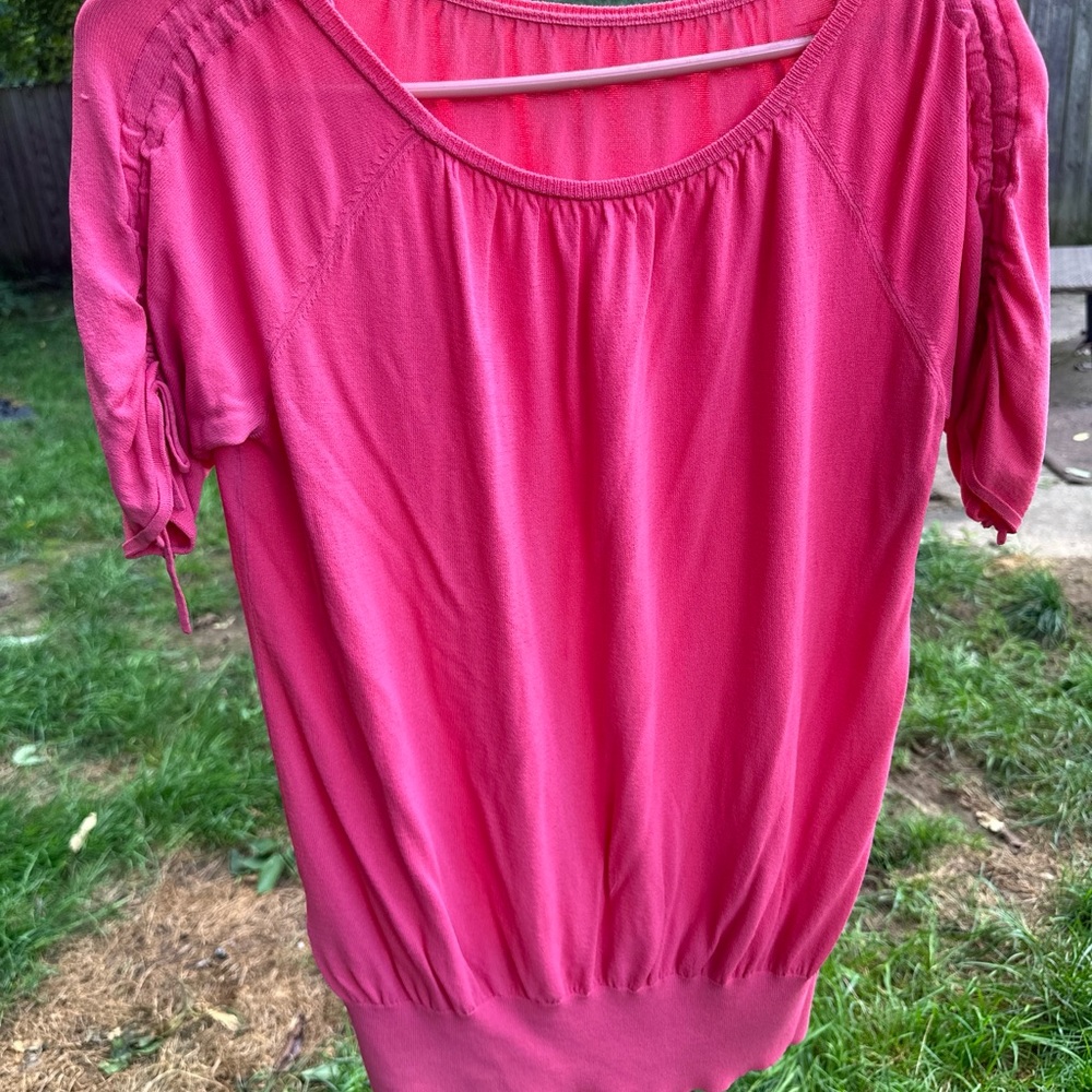 Women's Pink Top